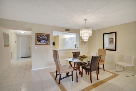 Condominio en venta en Boynton Beach, Florida, 2 dormitorios, 139.17 m2 № 674950 - foto 24