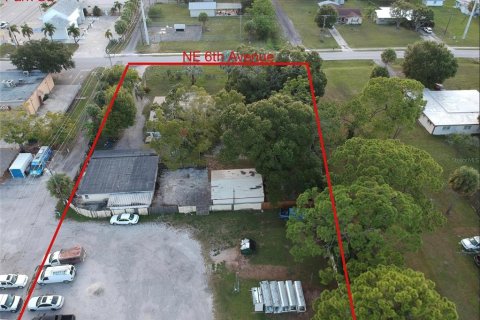 Commercial property in Okeechobee, Florida 307.88 sq.m. № 690659 - photo 3