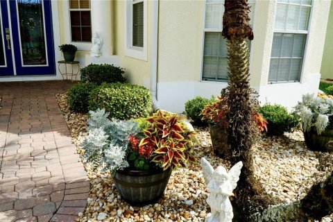 Villa ou maison à vendre à Davenport, Floride: 4 chambres, 187.85 m2 № 380437 - photo 4