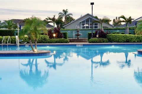 Villa ou maison à vendre à Davenport, Floride: 4 chambres, 187.85 m2 № 380437 - photo 29