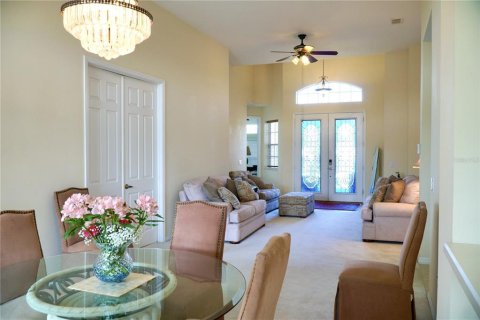 Villa ou maison à vendre à Davenport, Floride: 4 chambres, 187.85 m2 № 380437 - photo 6