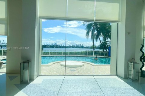 Copropriété à vendre à Miami Beach, Floride: 2 chambres, 106.56 m2 № 1240331 - photo 8