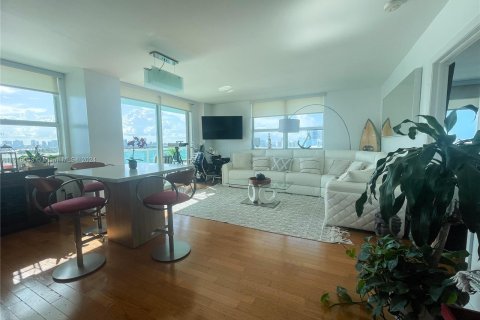 Copropriété à vendre à Miami Beach, Floride: 2 chambres, 106.56 m2 № 1240331 - photo 11