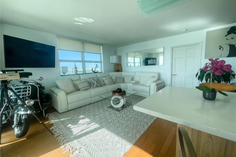 Copropriété à vendre à Miami Beach, Floride: 2 chambres, 106.56 m2 № 1240331 - photo 24