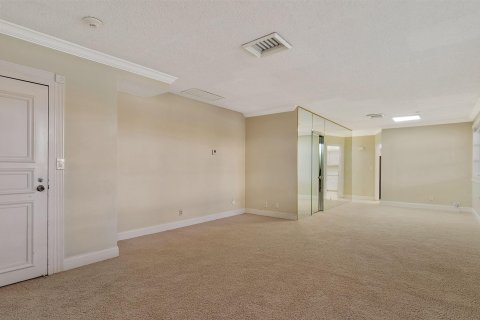 Condo in Fort Lauderdale, Florida, 1 bedroom  № 1136310 - photo 22