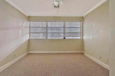 Condo in Fort Lauderdale, Florida, 1 bedroom  № 1136310 - photo 8