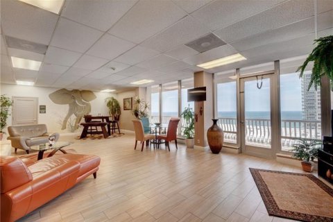 Condo in Fort Lauderdale, Florida, 1 bedroom  № 1136310 - photo 2