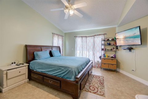 Villa ou maison à vendre à Pembroke Pines, Floride: 3 chambres, 139.82 m2 № 1208747 - photo 23