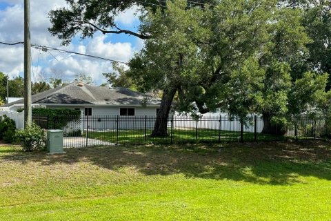 Villa ou maison à louer à Sarasota, Floride: 3 chambres, 131.27 m2 № 1349274 - photo 6