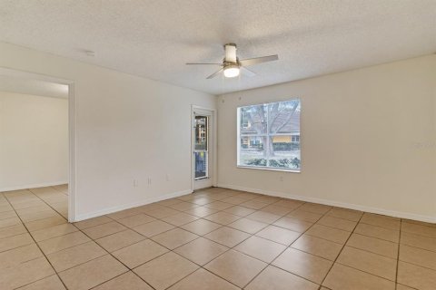 Condominio en venta en Kissimmee, Florida, 1 dormitorio, 50.07 m2 № 864081 - foto 5