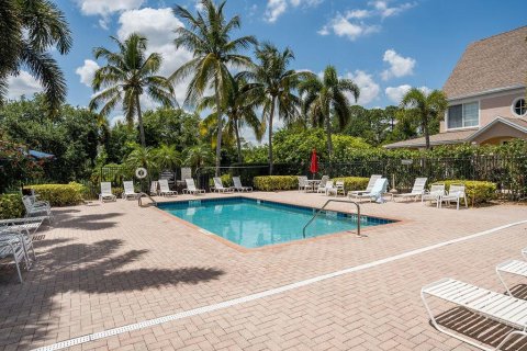 Condo in Stuart, Florida, 3 bedrooms  № 1135043 - photo 9