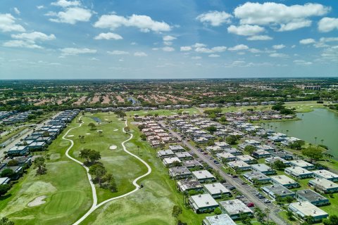 Villa ou maison à vendre à Delray Beach, Floride: 1 chambre, 66.89 m2 № 1134951 - photo 12