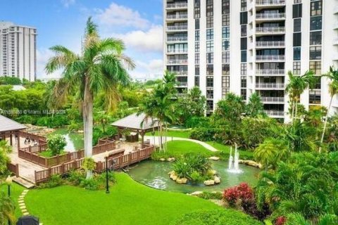 Copropriété à vendre à Miami, Floride: 2 chambres, 121.89 m2 № 1184416 - photo 7