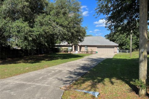 Villa ou maison à vendre à Ocala, Floride: 3 chambres, 146.88 m2 № 1427724 - photo 1