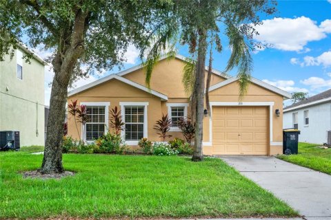 Villa ou maison à vendre à Davenport, Floride: 3 chambres, 147.62 m2 № 1382257 - photo 2