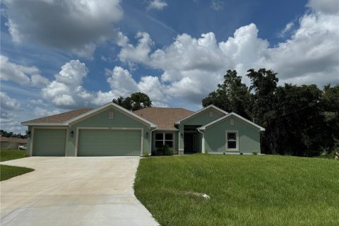 House in North Port, Florida 3 bedrooms, 196.67 sq.m. № 1382286 - photo 1