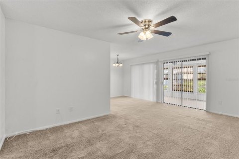 Copropriété à vendre à Punta Gorda, Floride: 3 chambres, 116.13 m2 № 1198888 - photo 2