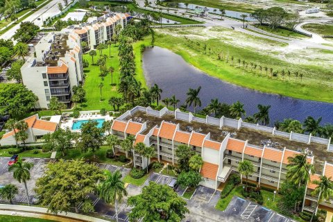 Condominio en venta en West Palm Beach, Florida, 2 dormitorios, 96.06 m2 № 882377 - foto 4