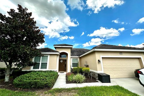 Casa en venta en Davenport, Florida, 5 dormitorios, 268.77 m2 № 1257393 - foto 1