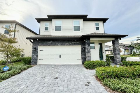 Casa en alquiler en Kissimmee, Florida, 4 dormitorios, 168.8 m2 № 1343599 - foto 1