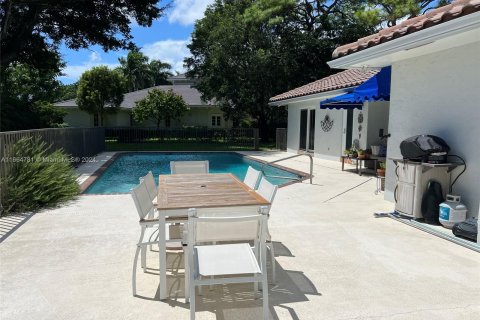 House in Boca Raton, Florida 4 bedrooms, 282.7 sq.m. № 1378852 - photo 5