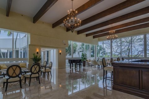 Copropriété à vendre à Aventura, Floride: 3 chambres, 303.23 m2 № 1352079 - photo 30