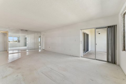 Condominio en venta en South Palm Beach, Florida, 2 dormitorios, 109.25 m2 № 1223240 - foto 22