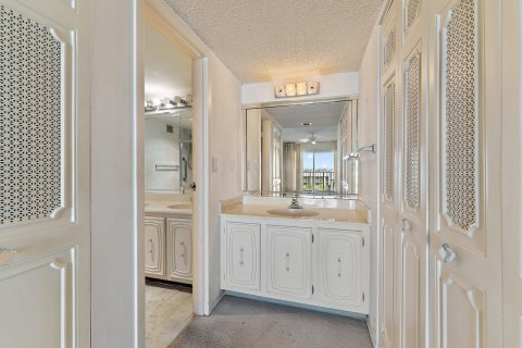 Copropriété à vendre à South Palm Beach, Floride: 2 chambres, 109.25 m2 № 1223240 - photo 15