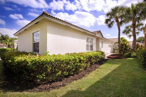 House in Wellington, Florida 3 bedrooms, 112.78 sq.m. № 1142601 - photo 20