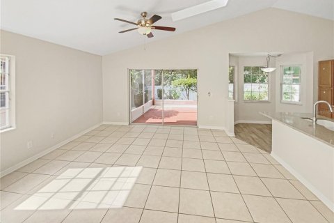 Villa ou maison à vendre à Orlando, Floride: 3 chambres, 132.2 m2 № 1422681 - photo 3