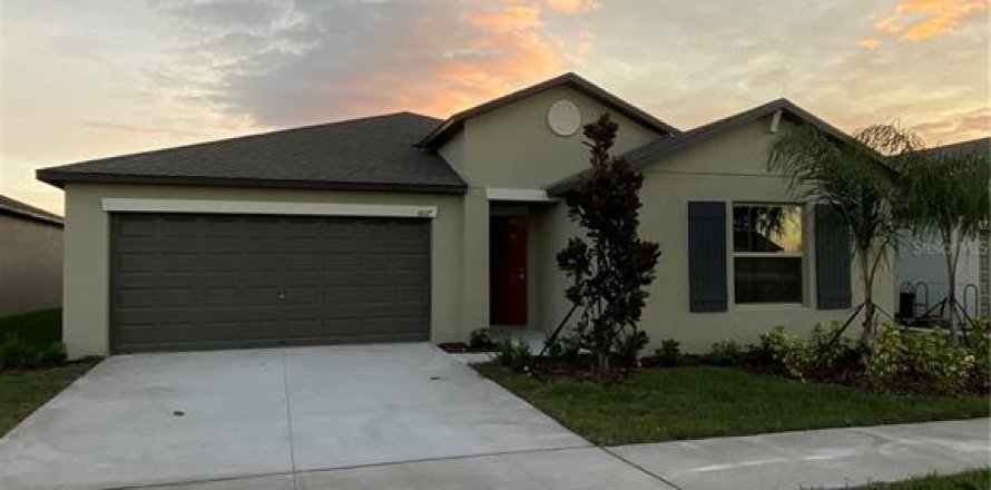 House in Riverview, Florida 4 bedrooms, 179.86 sq.m. № 1317817