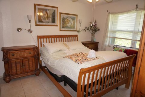 Copropriété à vendre à Punta Gorda, Floride: 2 chambres, 79.9 m2 № 466815 - photo 14