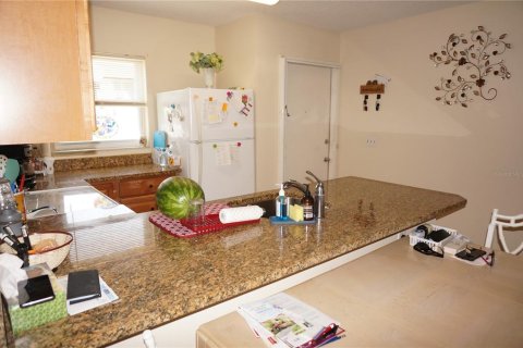 Condo in Punta Gorda, Florida, 2 bedrooms  № 466813 - photo 7