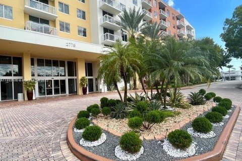 Copropriété à vendre à Aventura, Floride: 2 chambres, 116.31 m2 № 809357 - photo 6