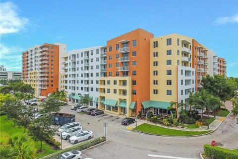 Copropriété à vendre à Aventura, Floride: 2 chambres, 116.31 m2 № 809357 - photo 1