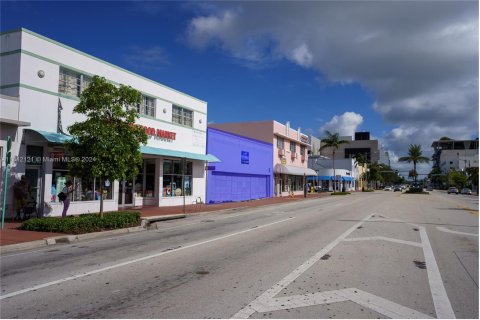 Propiedad comercial en venta en Miami Beach, Florida № 1321003 - foto 8