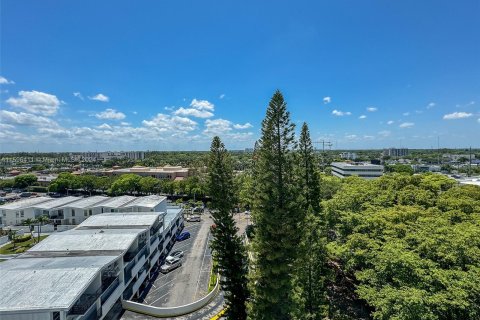 Condo in Aventura, Florida, 2 bedrooms  № 1215277 - photo 3