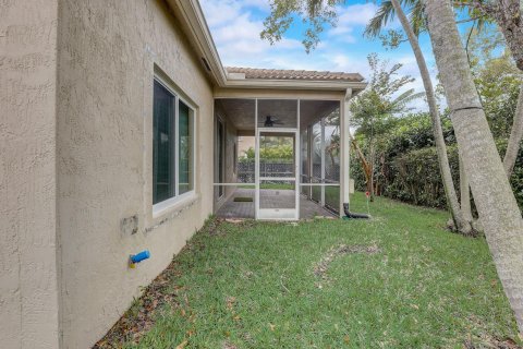 Villa ou maison à vendre à Coconut Creek, Floride: 4 chambres, 248.42 m2 № 950028 - photo 17