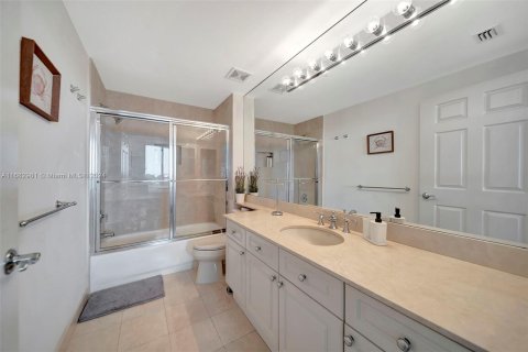 Condominio en venta en Hollywood, Florida, 3 dormitorios, 184.69 m2 № 1417207 - foto 22