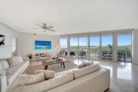 Condominio en venta en Hollywood, Florida, 3 dormitorios, 184.69 m2 № 1417207 - foto 15