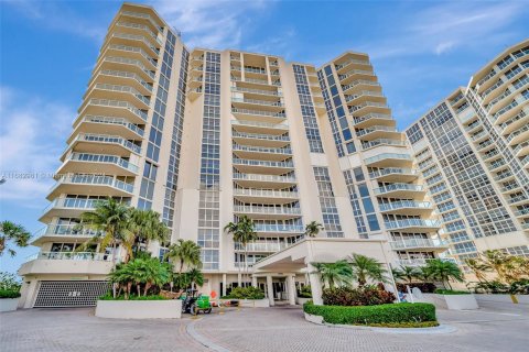 Condominio en venta en Hollywood, Florida, 3 dormitorios, 184.69 m2 № 1417207 - foto 2