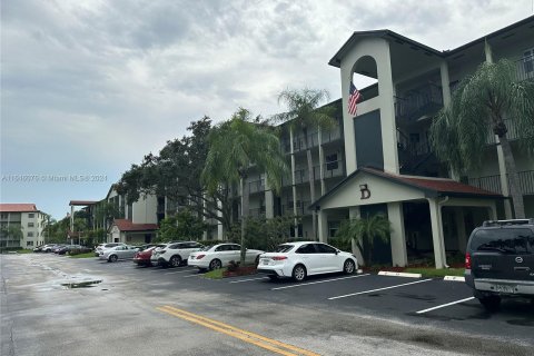 Copropriété à vendre à Pembroke Pines, Floride: 2 chambres, 102.75 m2 № 1328937 - photo 3