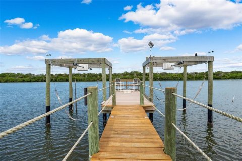 Villa ou maison à vendre à Edgewater, Floride: 5 chambres, 242.75 m2 № 1303026 - photo 29