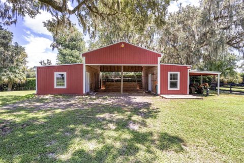 Casa en venta en Ocala, Florida, 8 dormitorios, 528.15 m2 № 1308081 - foto 9