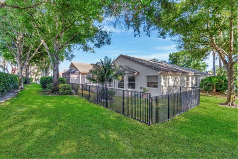 Villa ou maison à vendre à Boynton Beach, Floride: 3 chambres, 155.7 m2 № 1121010 - photo 15