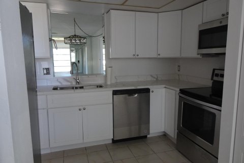 Condominio en venta en Delray Beach, Florida, 2 dormitorios, 93.37 m2 № 1121009 - foto 15