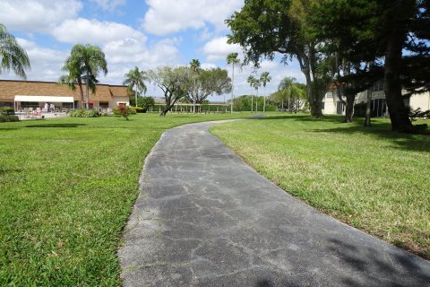 Condo in Delray Beach, Florida, 2 bedrooms  № 1121009 - photo 4