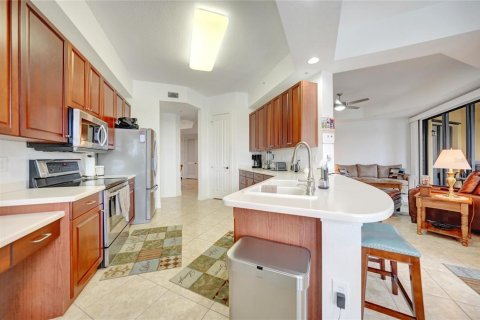 Condo in Punta Gorda, Florida, 3 bedrooms  № 863892 - photo 10