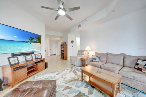 Condo in Punta Gorda, Florida, 3 bedrooms  № 863892 - photo 9