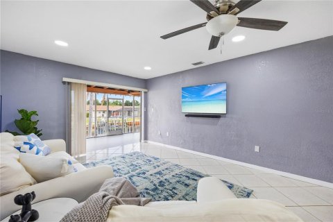 Duplex à vendre à Punta Gorda, Floride: 2 chambres, 102.66 m2 № 1219378 - photo 11